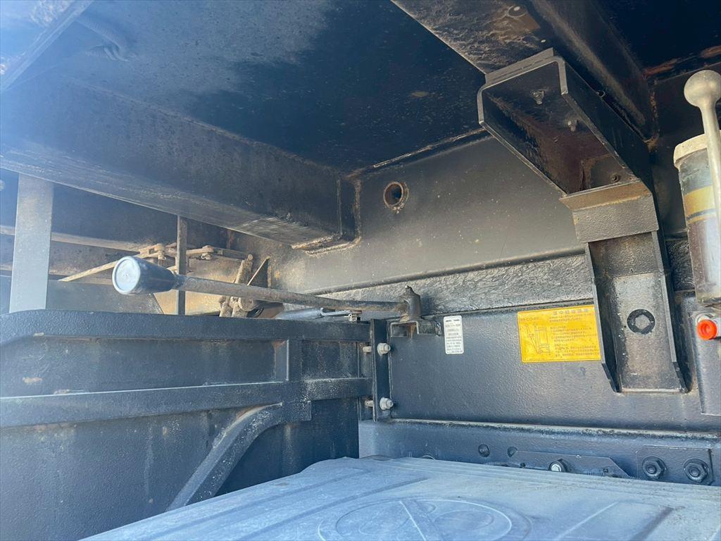 三菱 スーパーグレート 2PG-FV70HX(6x4)の写真17