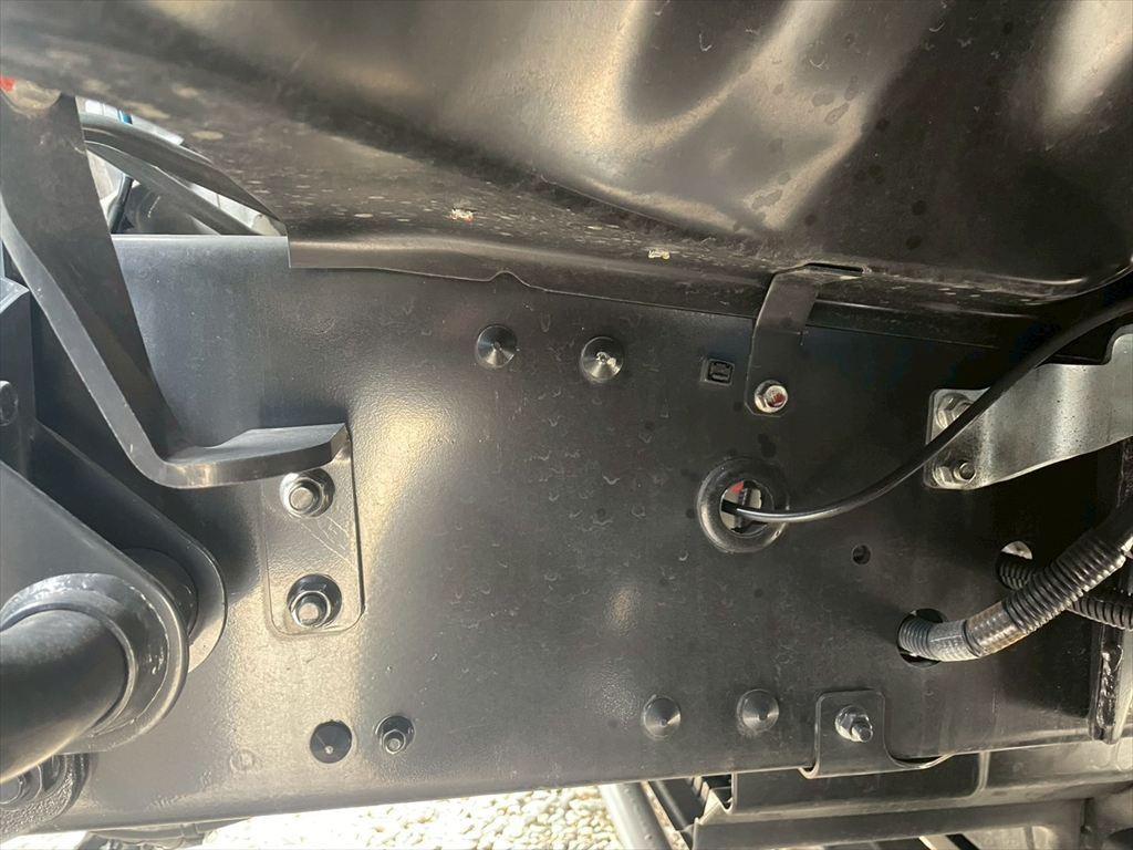 三菱 スーパーグレート 2RG-FP84VER(2WD)の写真15