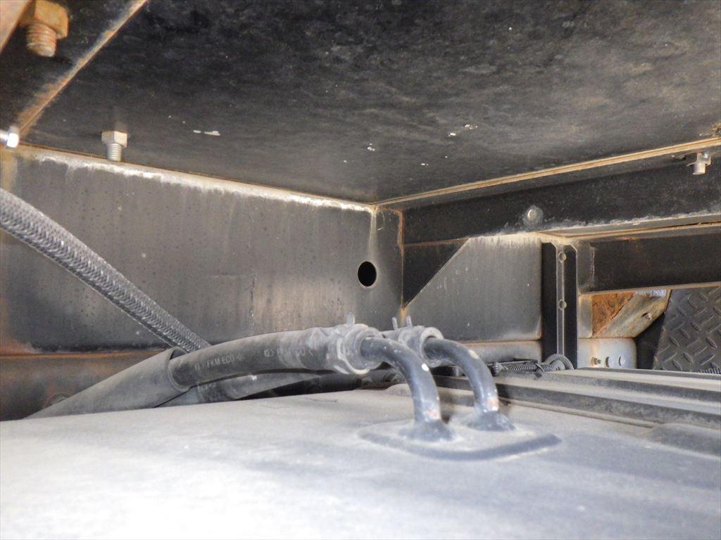 三菱 スーパーグレート QKG-FV60VJR(6x4)の写真15