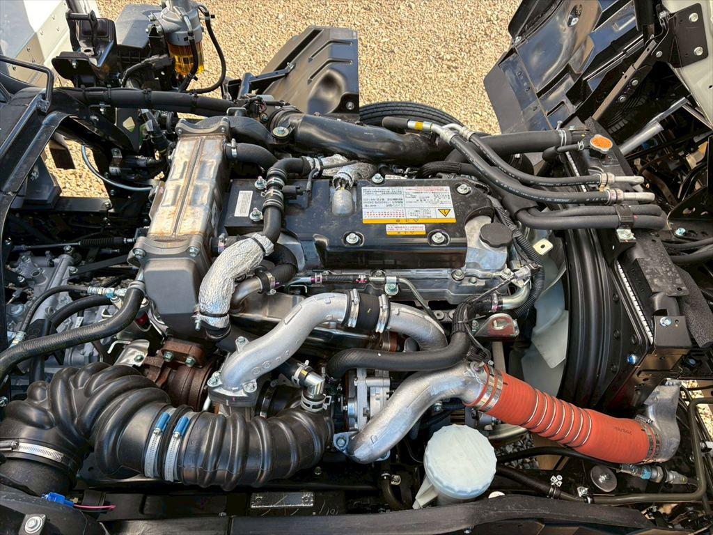 UD コンドル 2RG-BRR90T4(その他)の写真20