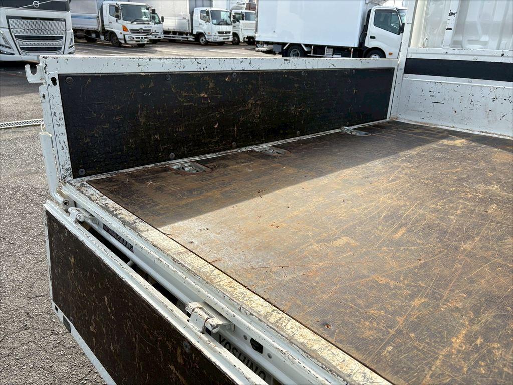 日野 デュトロ 2KG-XZU605M(2WD)の写真9