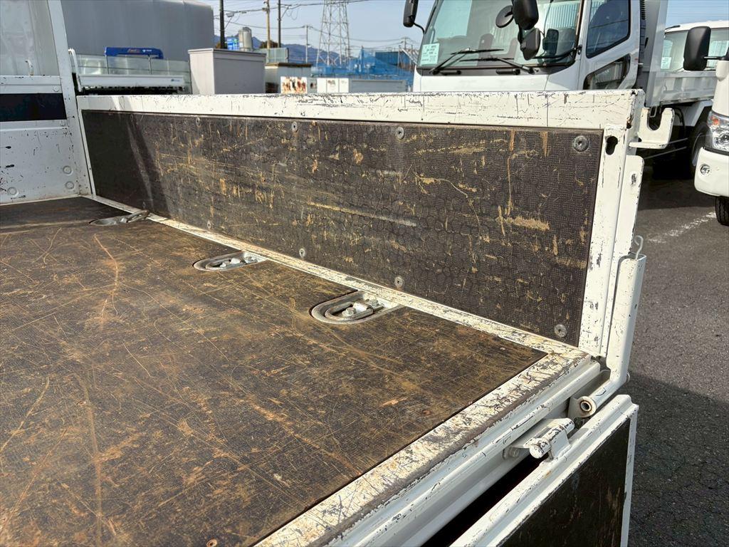 日野 デュトロ 2KG-XZU605M(2WD)の写真10