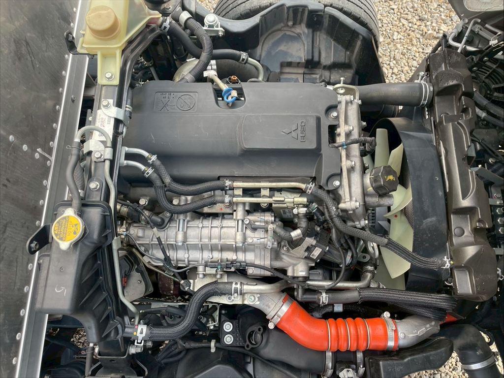 三菱 キャンター 2RG-FBA20(2WD)の写真19