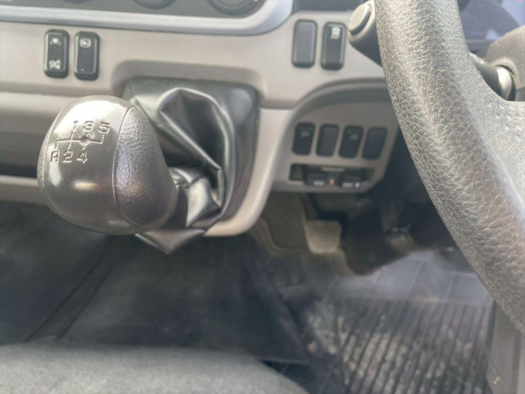 三菱 キャンター 2RG-FBA20(2WD)の写真23
