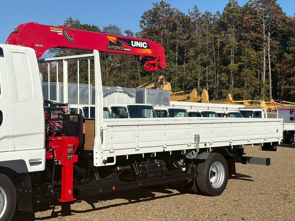 三菱 キャンター 2KG-FK62F(2WD)の写真6