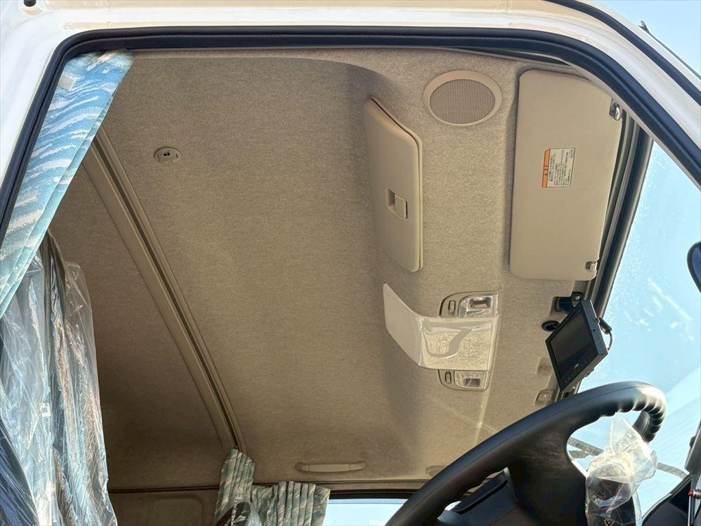 三菱 キャンター 2KG-FK62F(2WD)の写真24