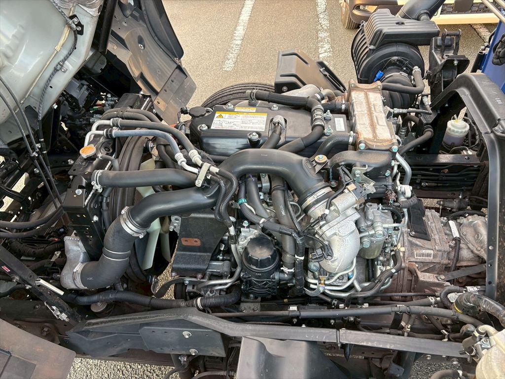 いすゞ フォワード 2PG-FRR90S2(2WD)の写真18