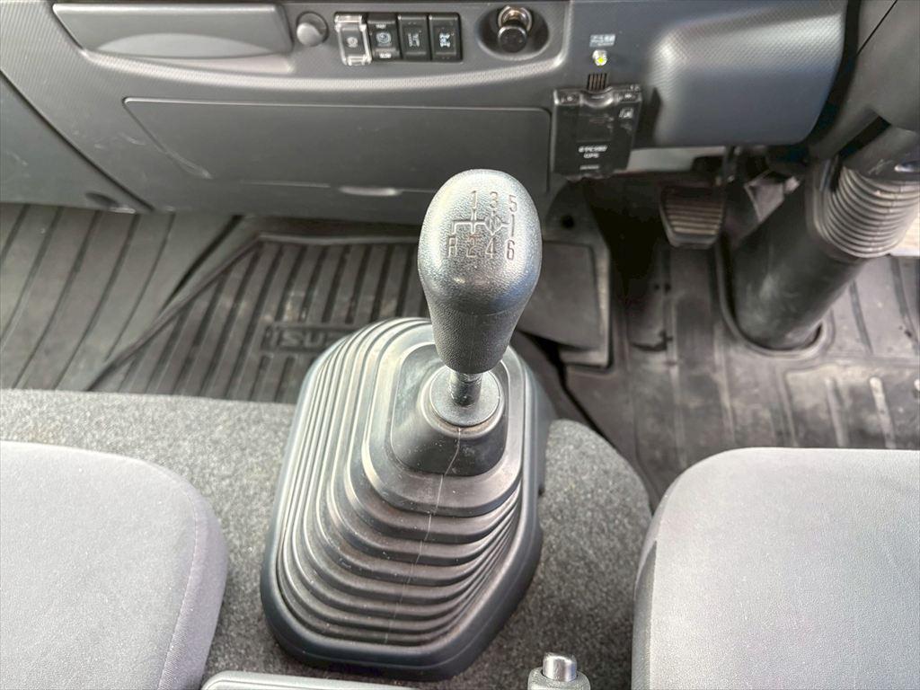 いすゞ フォワード 2PG-FRR90S2(2WD)の写真23