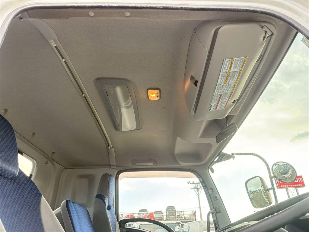 いすゞ フォワード 2PG-FRR90S2(2WD)の写真24