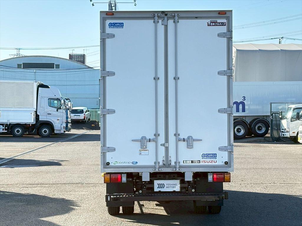 いすゞ エルフ 2TG-NLR88AM(2WD)の写真13