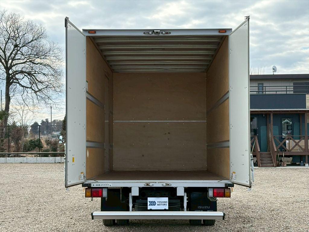 いすゞ エルフ TRG-NPR85AN(2WD)の写真11