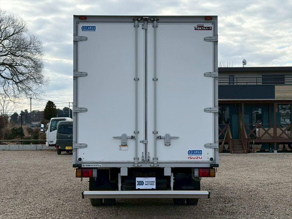 いすゞ エルフ TRG-NPR85AN(2WD)の写真12