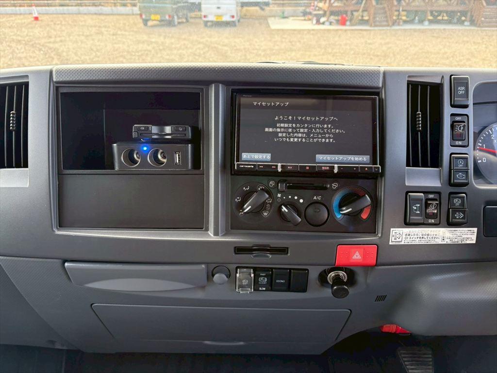 いすゞ エルフ TRG-NPR85AN(2WD)の写真22