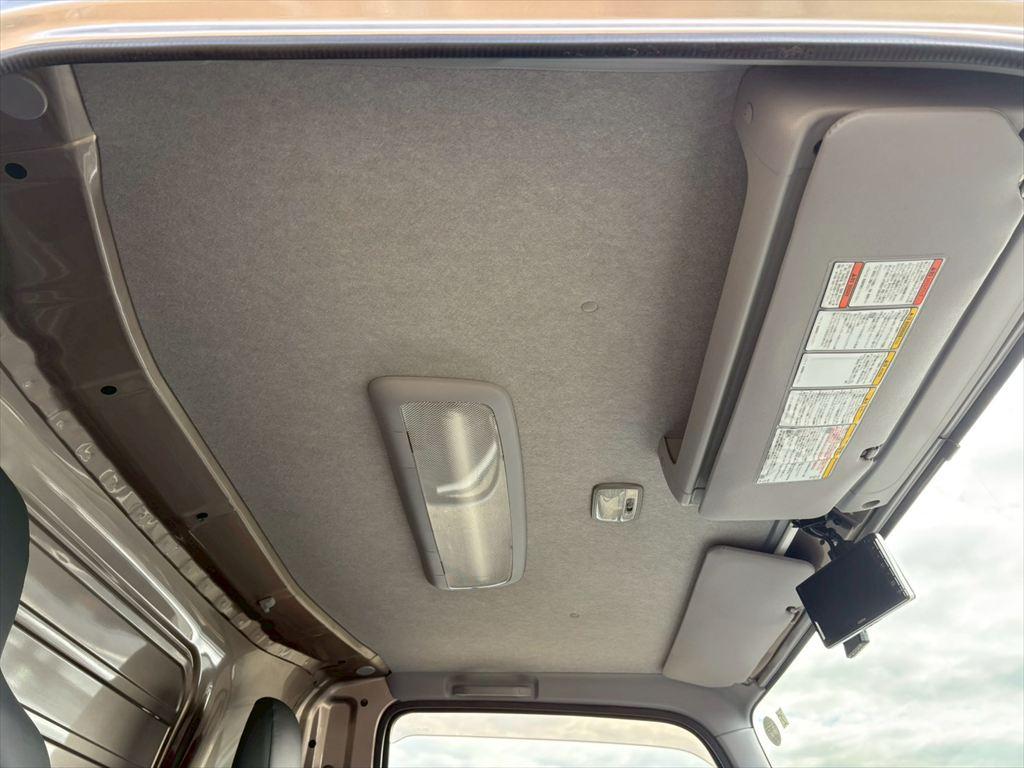 いすゞ エルフ TRG-NPR85AN(2WD)の写真24