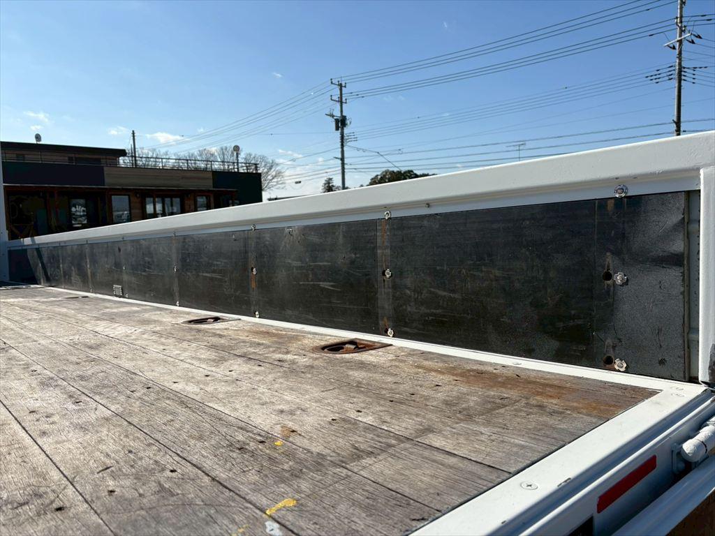 いすゞ フォワード TKG-FRR90S2(2WD)の写真10