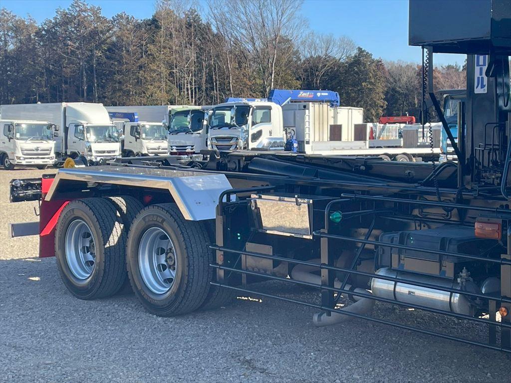 三菱 スーパーグレート QPG-FV60VY(6x4)の写真5