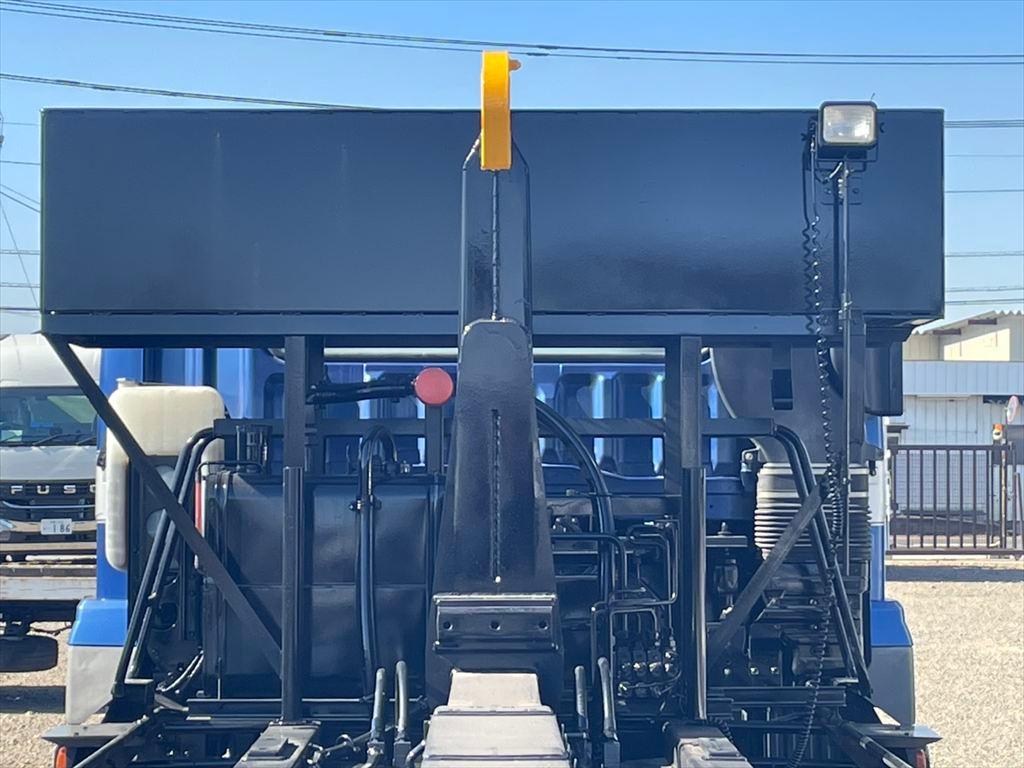 三菱 スーパーグレート QPG-FV60VY(6x4)の写真7