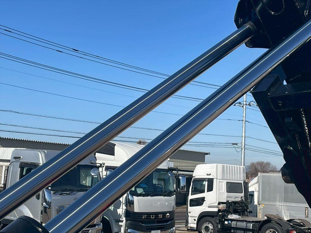 三菱 スーパーグレート QPG-FV60VY(6x4)の写真9