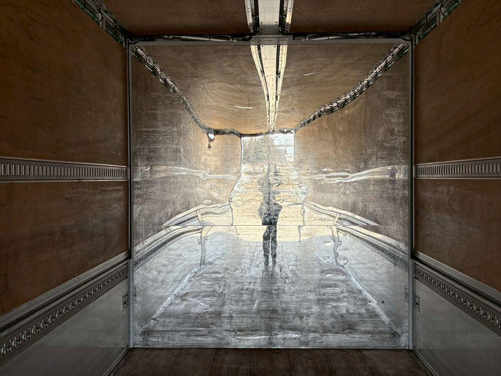 いすゞ ギガ 2PG-CYJ77C(8x4)の写真7