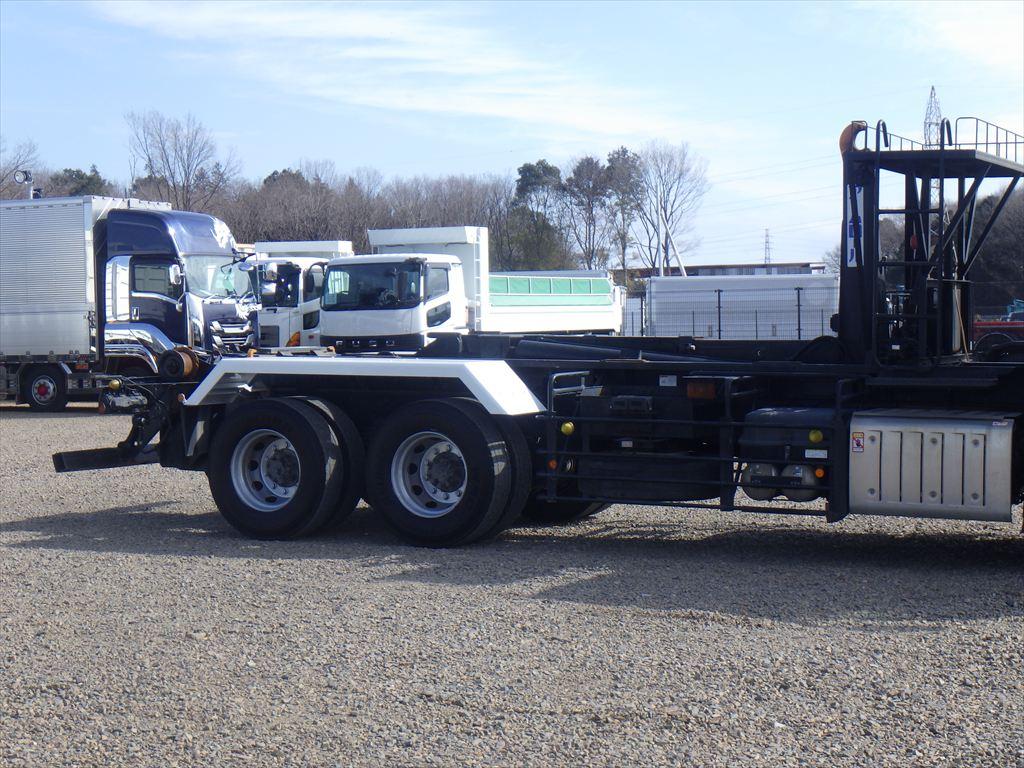 三菱 スーパーグレート 2PG-FV70HY(6x4)の写真5