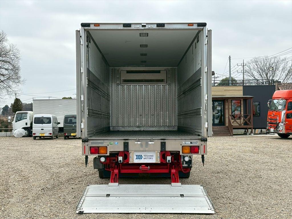 いすゞ フォワード LPG-FTR90S2(2WD)の写真11