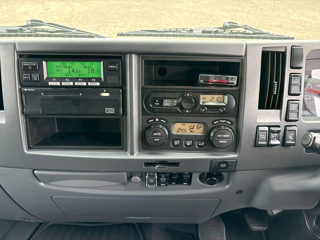 いすゞ フォワード LPG-FTR90S2(2WD)の写真22