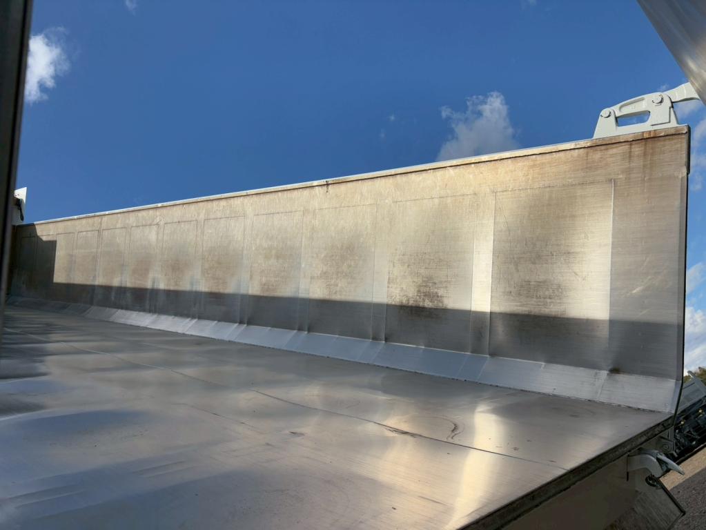 日野 プロフィア 2DG-FS1AHA(6x4)の写真10