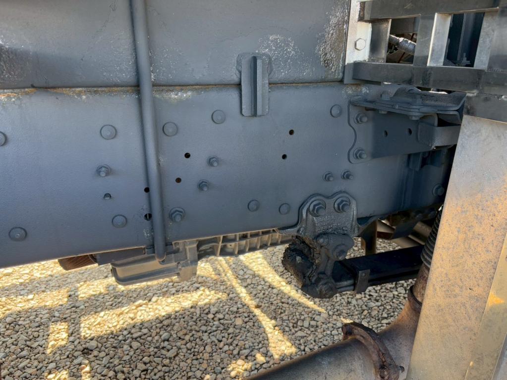 日野 プロフィア 2DG-FS1AHA(6x4)の写真16