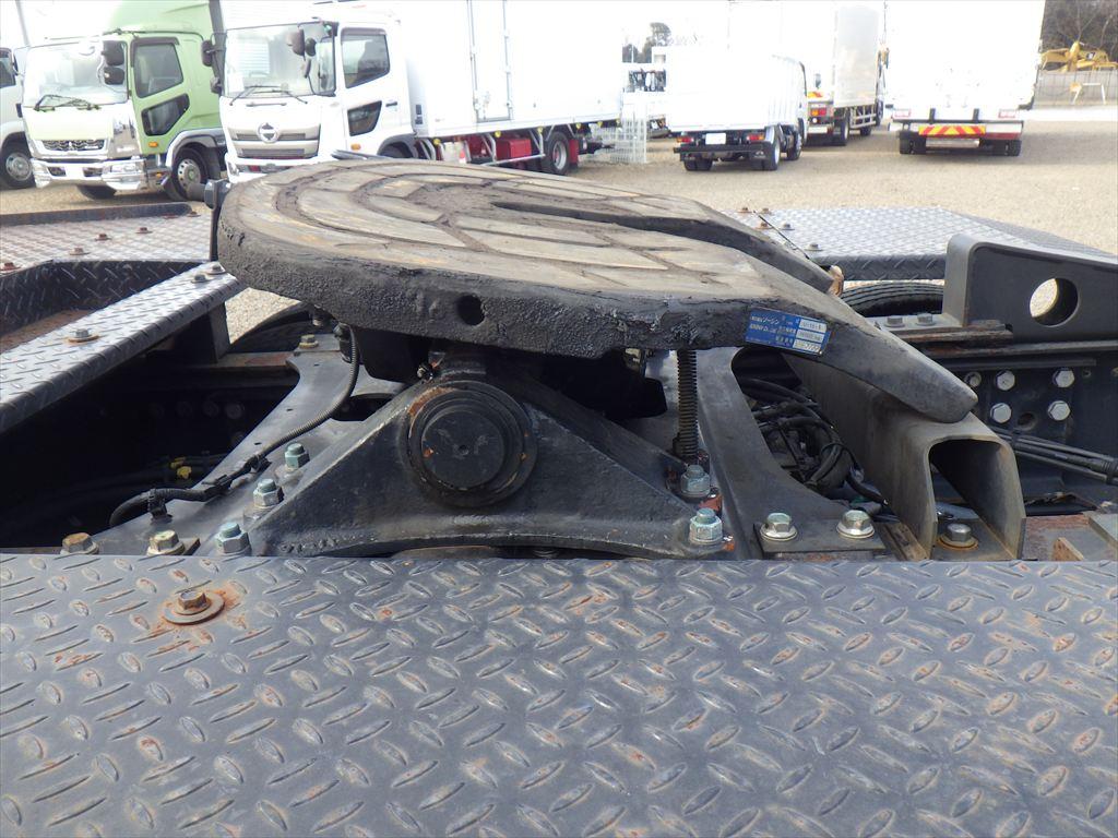 日野 プロフィア QDG-SS1EKDA(6x4)の写真9