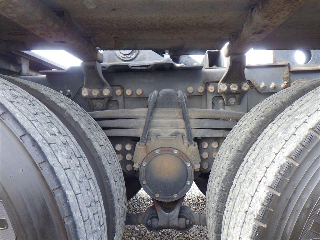 日野 プロフィア QDG-SS1EKDA(6x4)の写真16