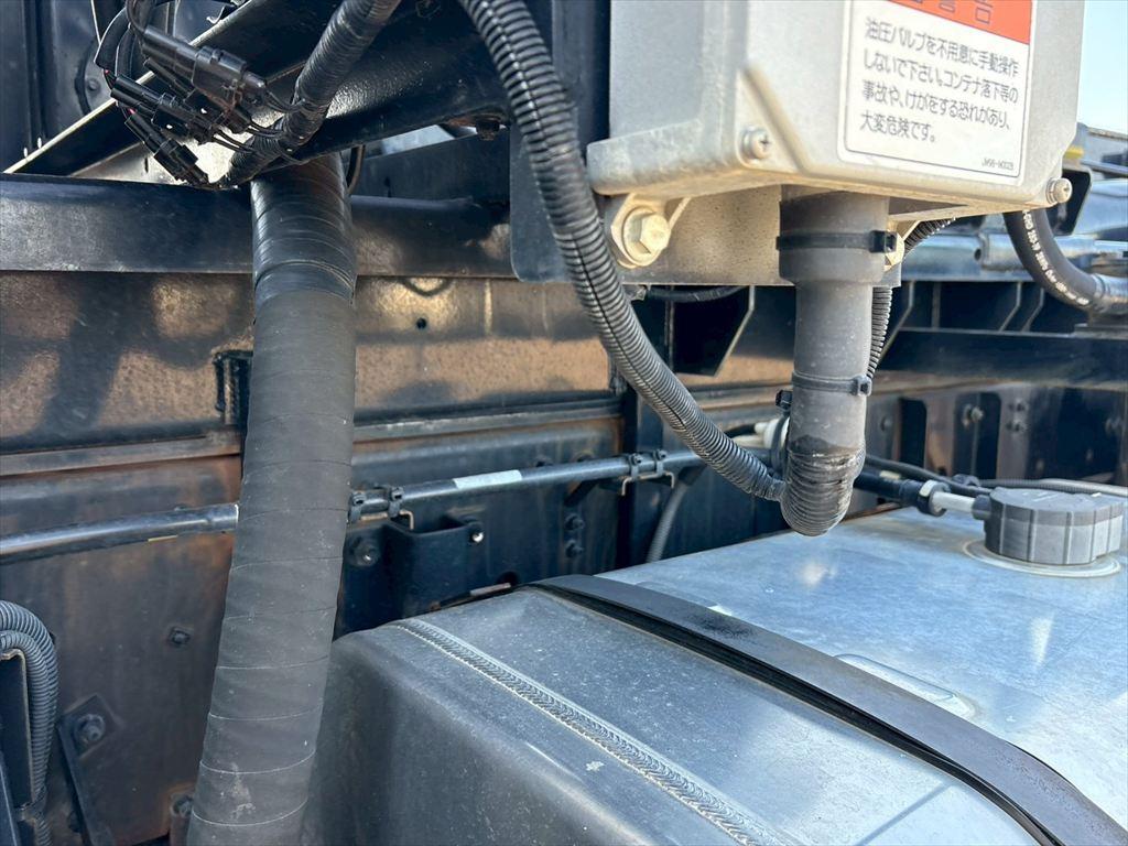 三菱 スーパーグレート 2KG-FV70HY(6x4)の写真15