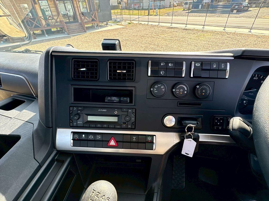 三菱 スーパーグレート 2KG-FV70HY(6x4)の写真22