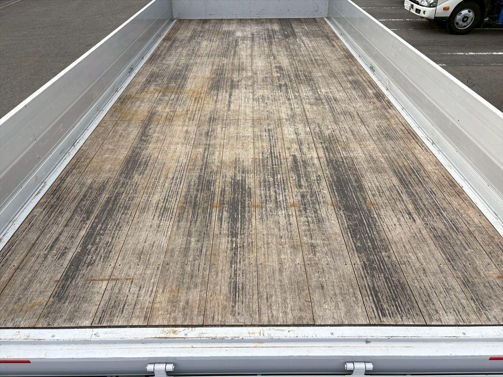 三菱 ファイター 2KG-FK62FZ(2WD)の写真8