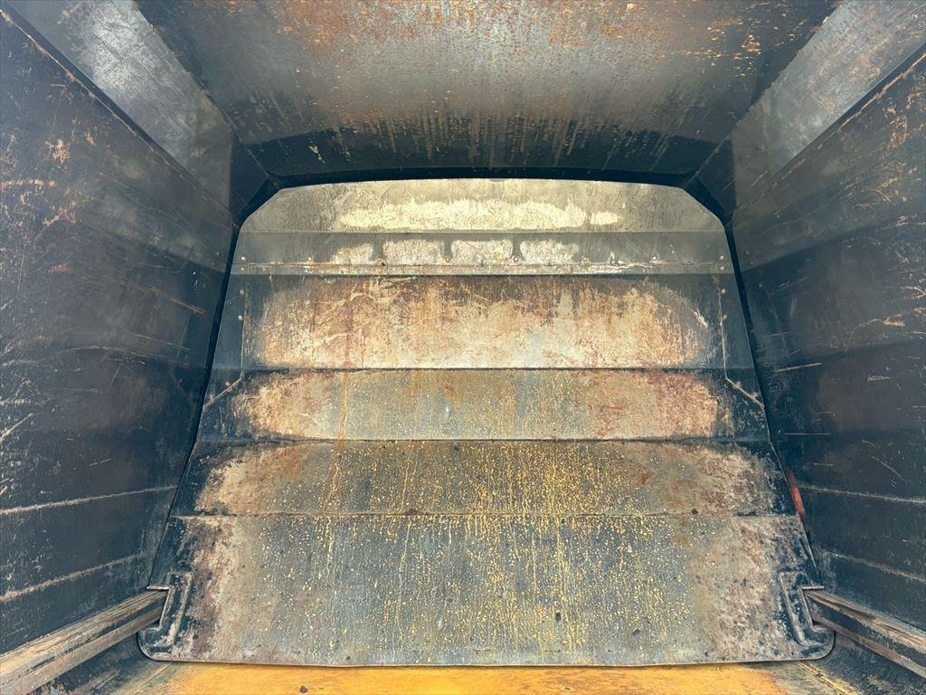 いすゞ フォワード TKG-FRR90S2(2WD)の写真7