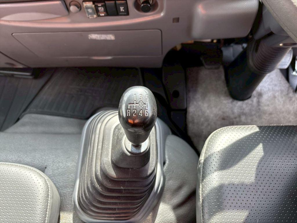 いすゞ フォワード TKG-FRR90S2(2WD)の写真23