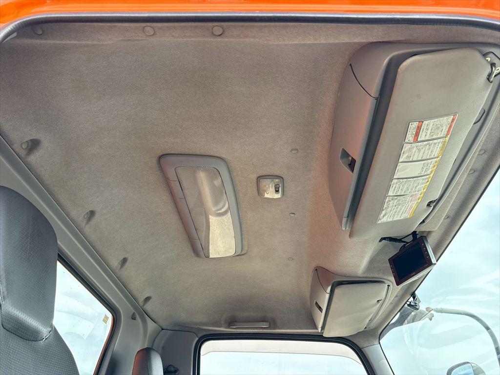 いすゞ フォワード TKG-FRR90S2(2WD)の写真24