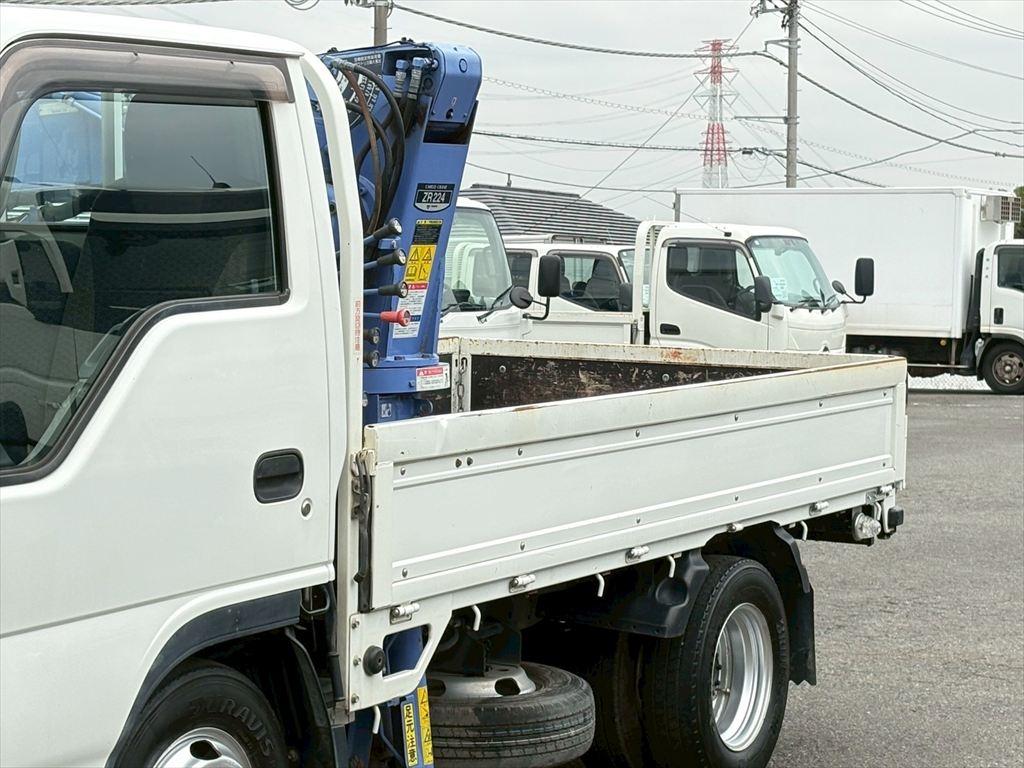 いすゞ エルフ TPG-NJR85A(2WD)の写真6
