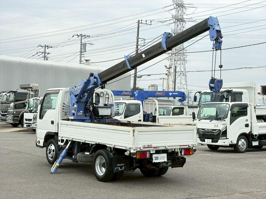 いすゞ エルフ TPG-NJR85A(2WD)の写真14