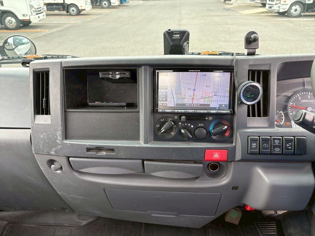 いすゞ エルフ TPG-NJR85A(2WD)の写真22