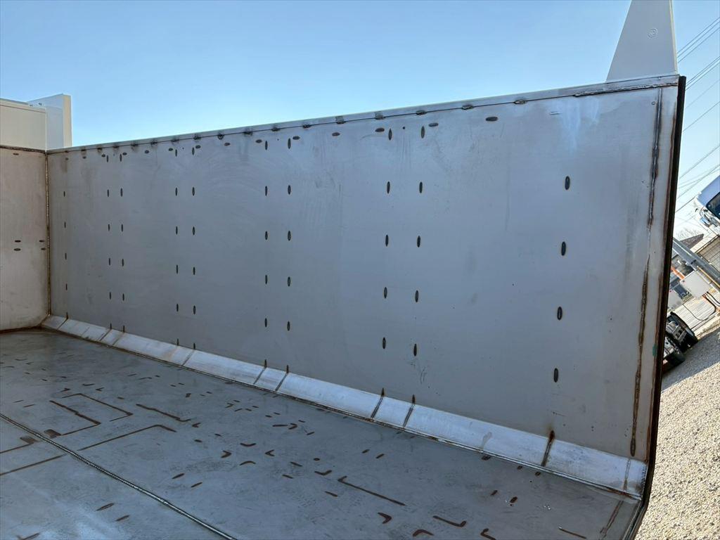 三菱 ファイター 2KG-FK72F(2WD)の写真10