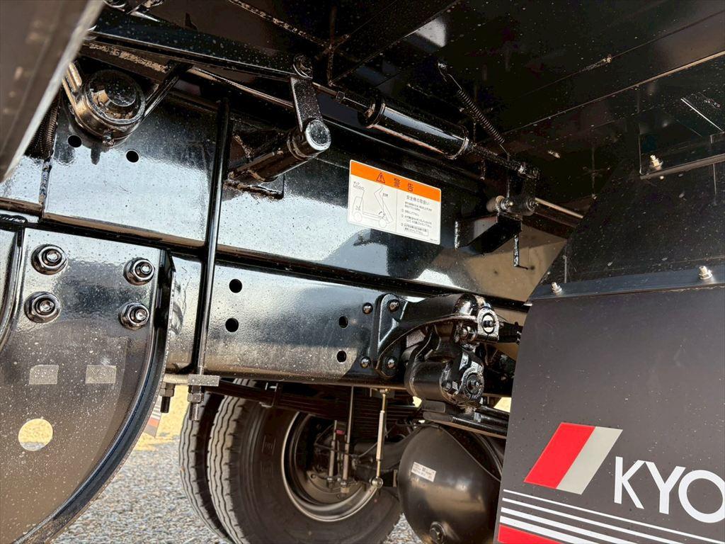 三菱 ファイター 2KG-FK72F(2WD)の写真18