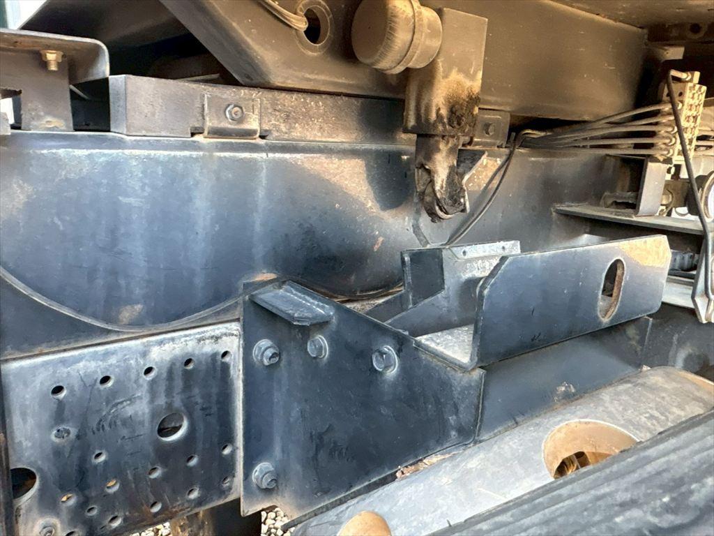 いすゞ フォワード LPG-FTR90S2(2WD)の写真16