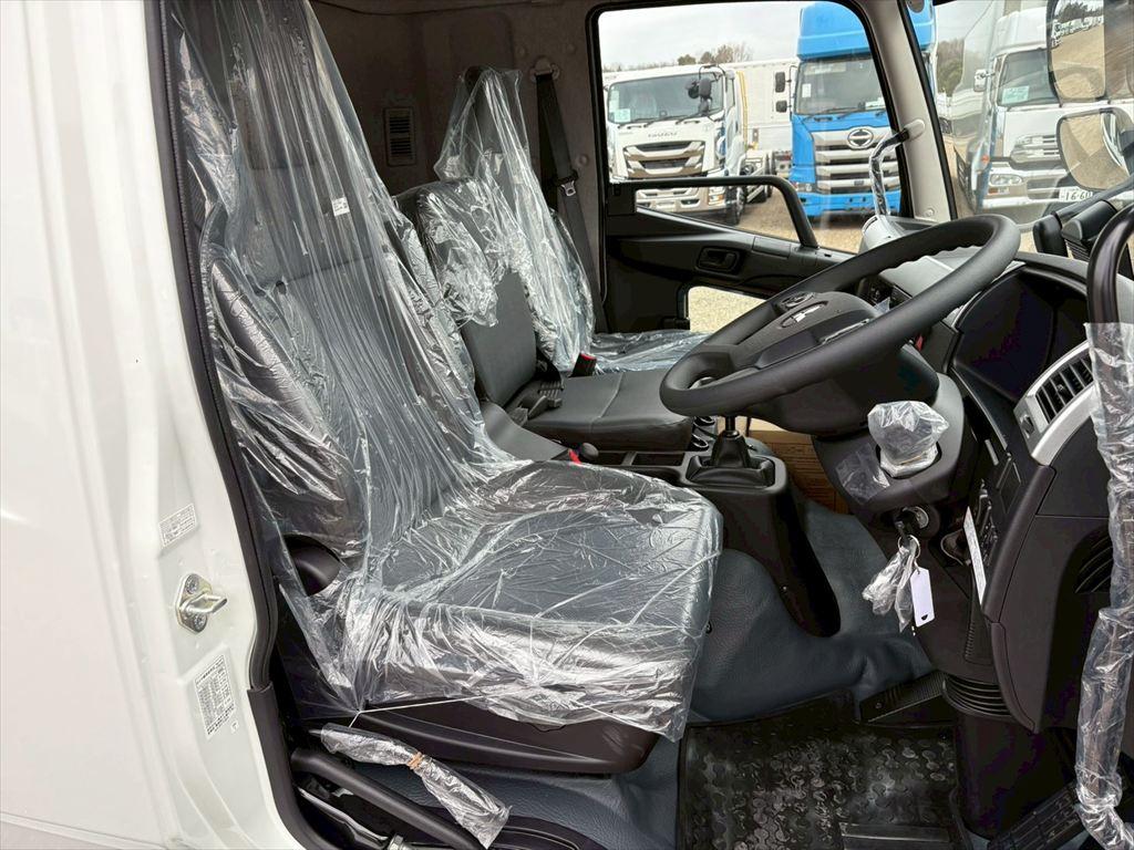 三菱 ファイター 2KG-FK62F(2WD)の写真21