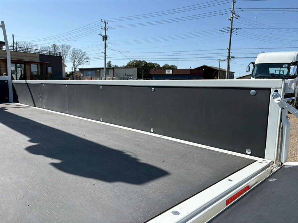 三菱 キャンター 2RG-FEB80(2WD)の写真10