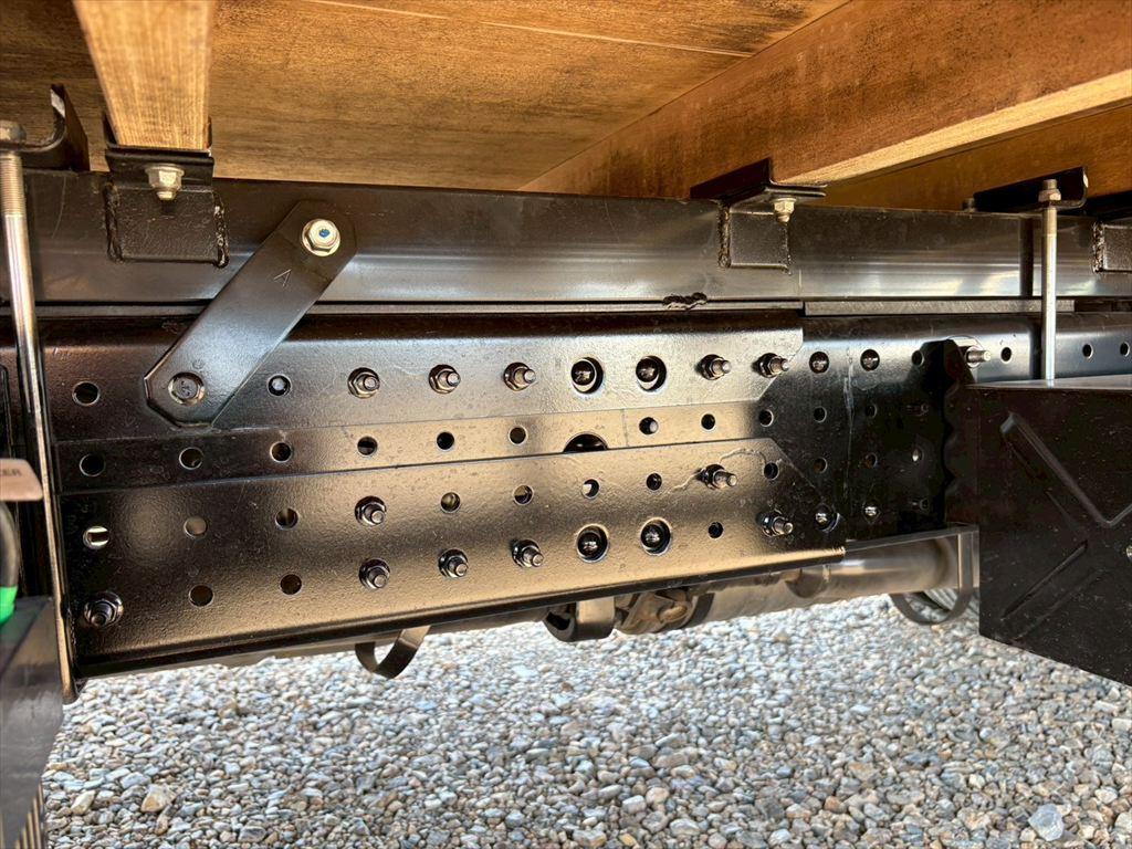 三菱 キャンター 2RG-FEB80(2WD)の写真15