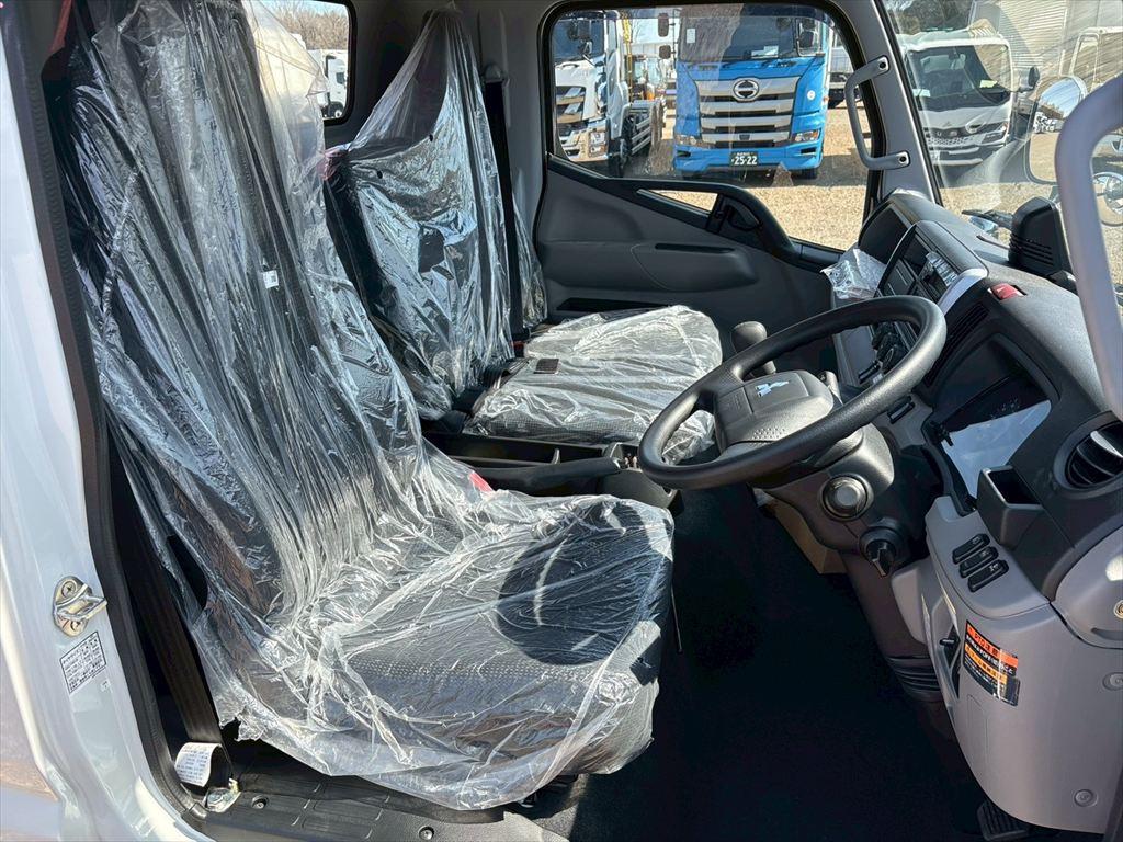 三菱 キャンター 2RG-FEB80(2WD)の写真21