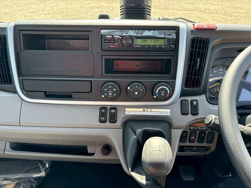三菱 キャンター 2RG-FEB80(2WD)の写真22