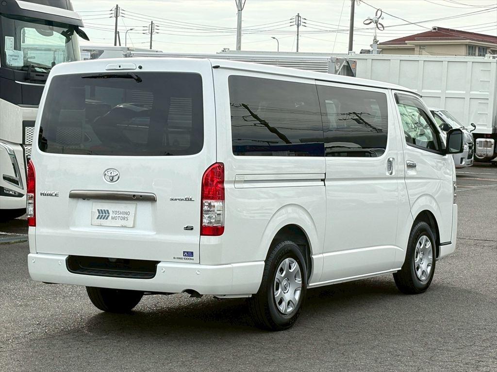 トヨタ その他 3DF-GDH201V(その他)の写真4