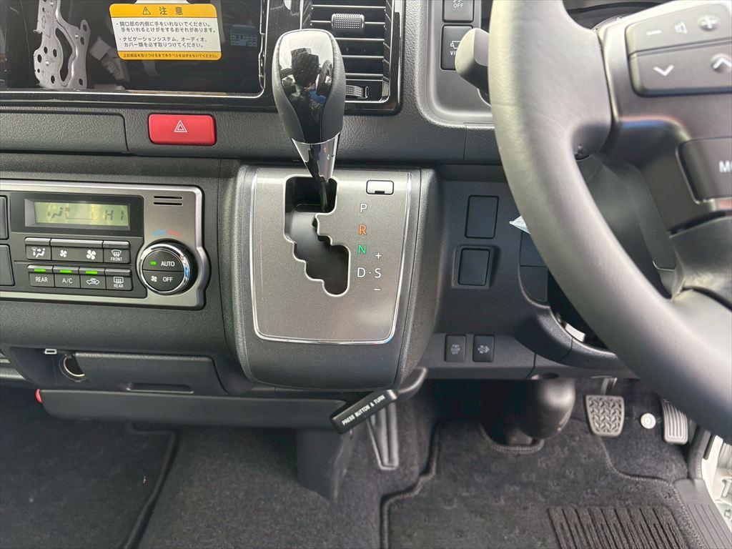 トヨタ その他 3DF-GDH201V(その他)の写真23