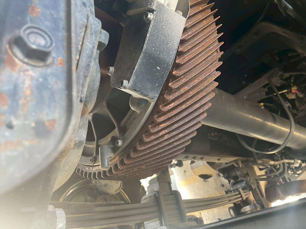 いすゞ ギガ 2PG-CYJ77C(8x4)の写真17